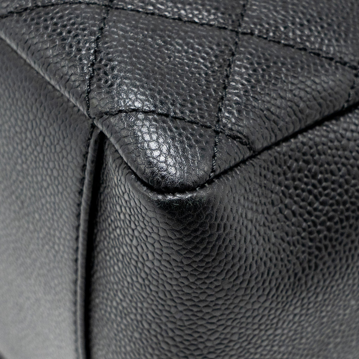 chanel-grand-shopping-tote-gst-caviar-black-ghw-3