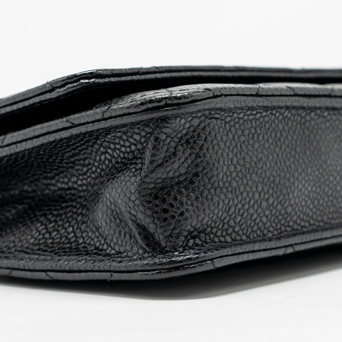 chanel-classic-wallet-on-chain-caviar-black-ghw-24