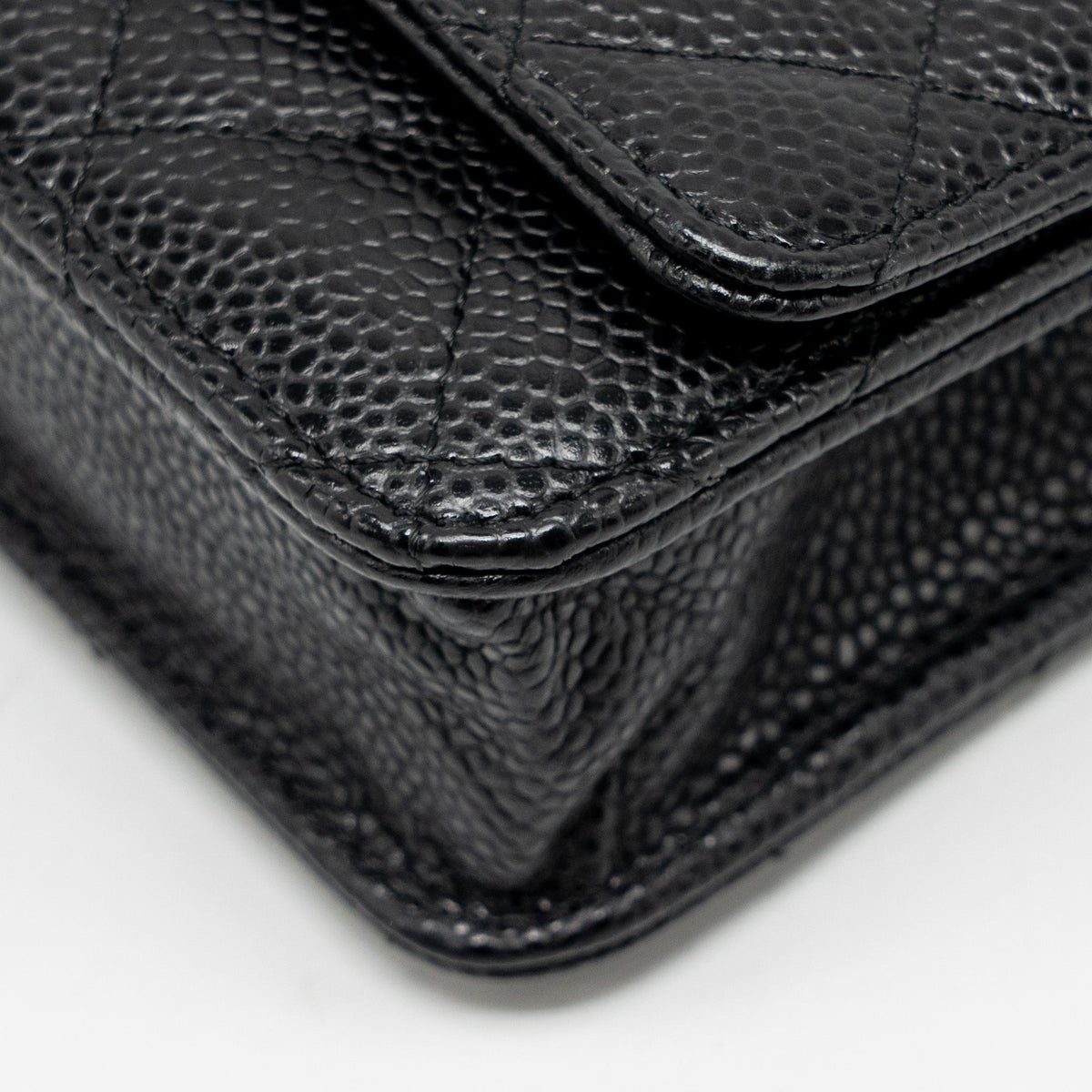 chanel-classic-wallet-on-chain-caviar-black-ghw-24
