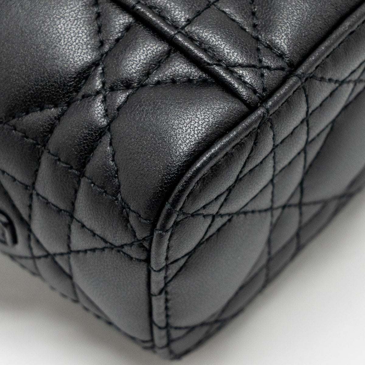 dior-micro-lady-dior-vanity-case-bag-cannage-lambskin-black-lghw