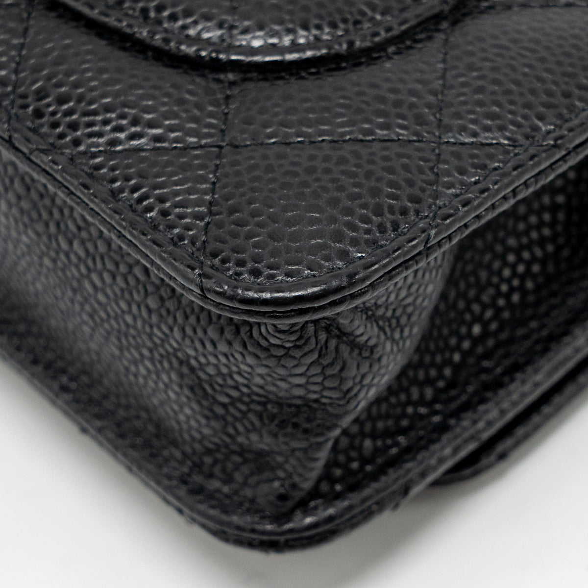 chanel-classic-wallet-on-chain-caviar-black-ghw-24