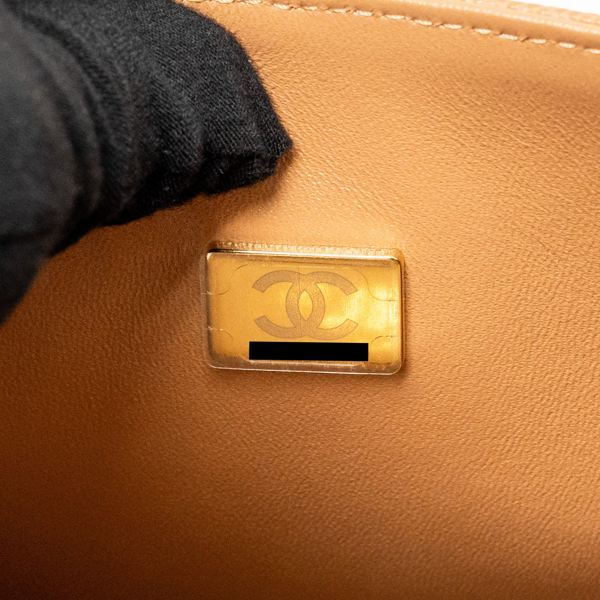 chanel-medium-classic-double-flap-bag-caviar-caramel-lghwmicrochip-1