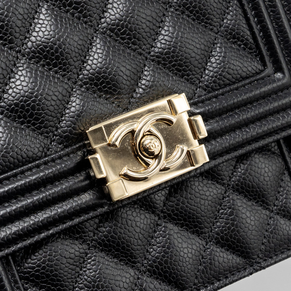 chanel-north-south-boy-bag-caviar-black-lghw-copy