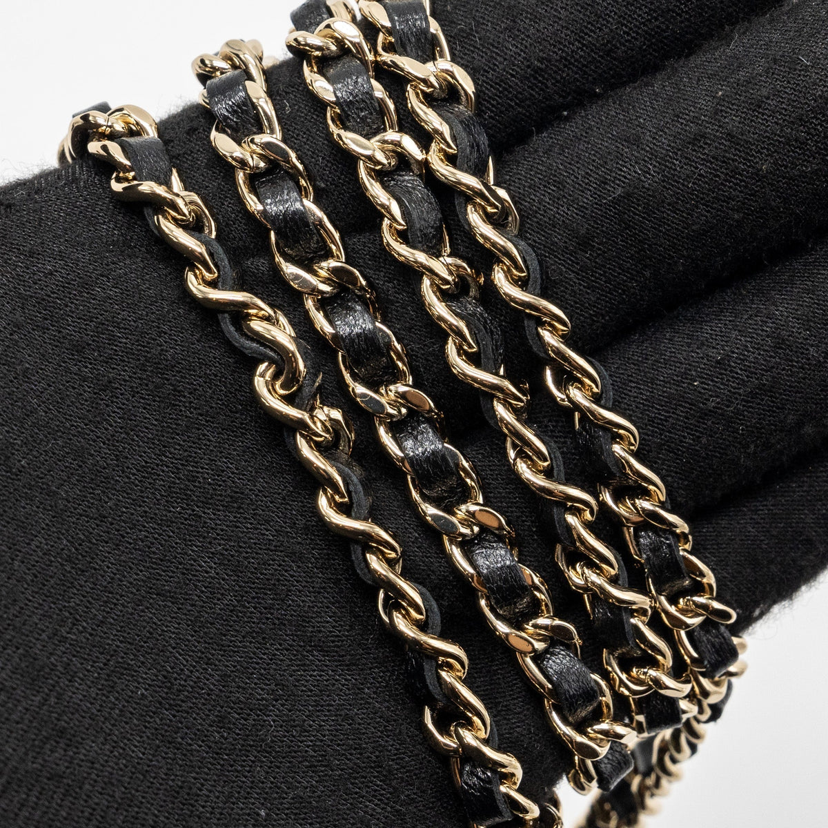 chanel-top-handle-long-vanity-case-lambskin-black-ghw-microchip