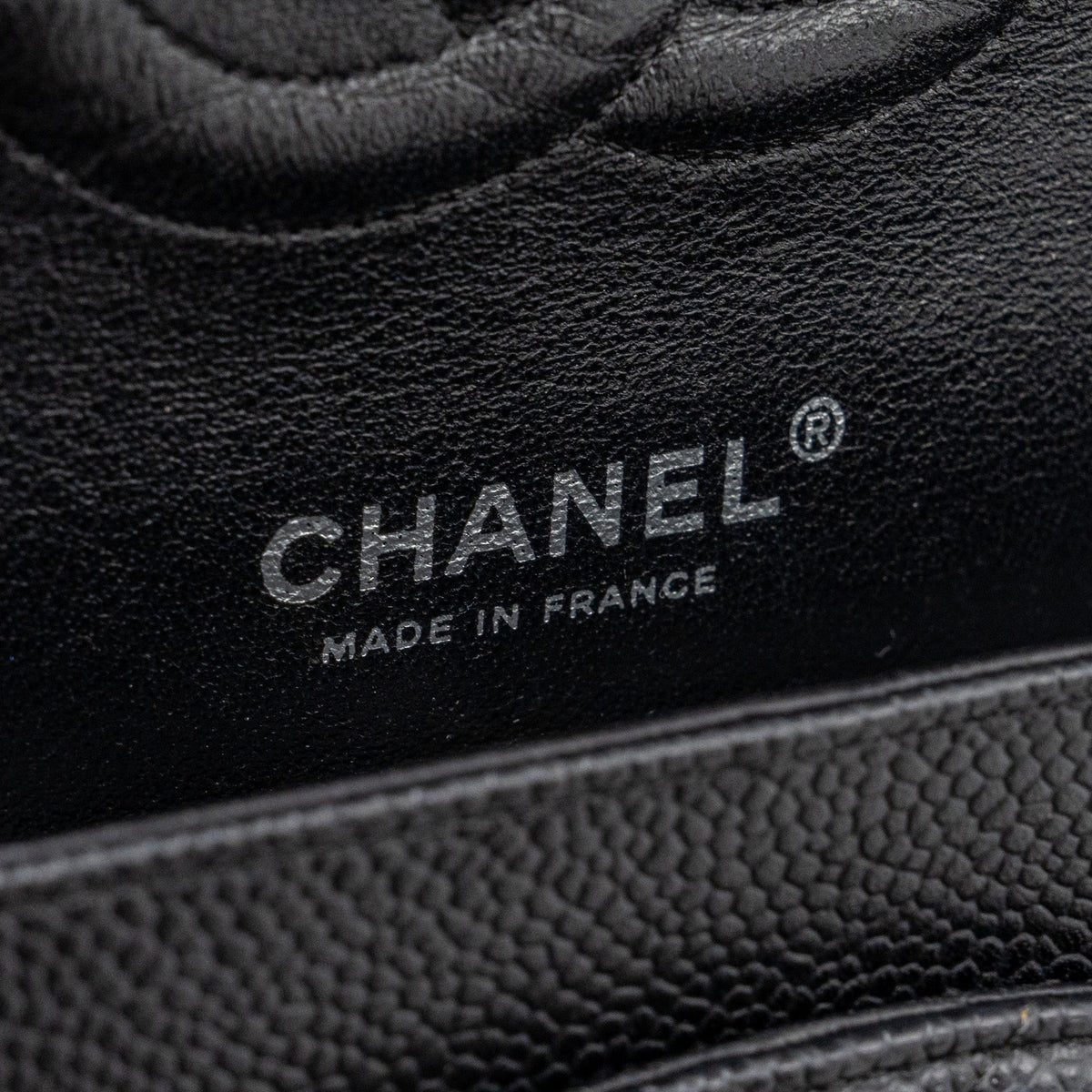 chanel-medium-classic-double-flap-bag-caviar-black-shw-4