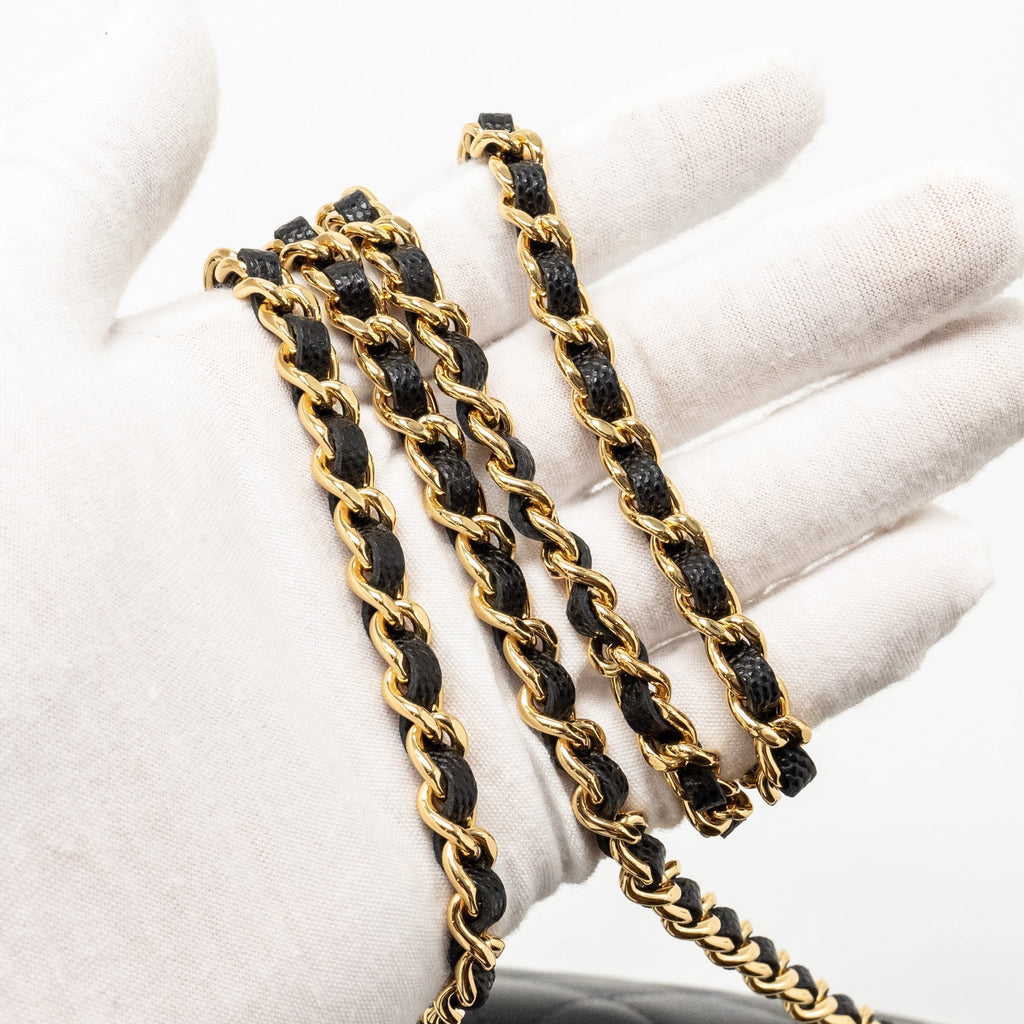 chanel-fold-flap-vanity-clutch-with-chain-caviar-black-ghw-microchip-copy