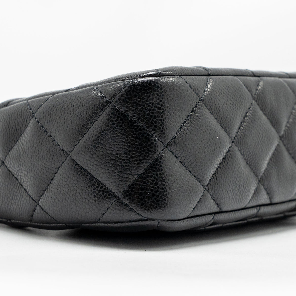 chanel-25a-zip-clutch-with-chain-caviar-black-lghw-microchip-copy