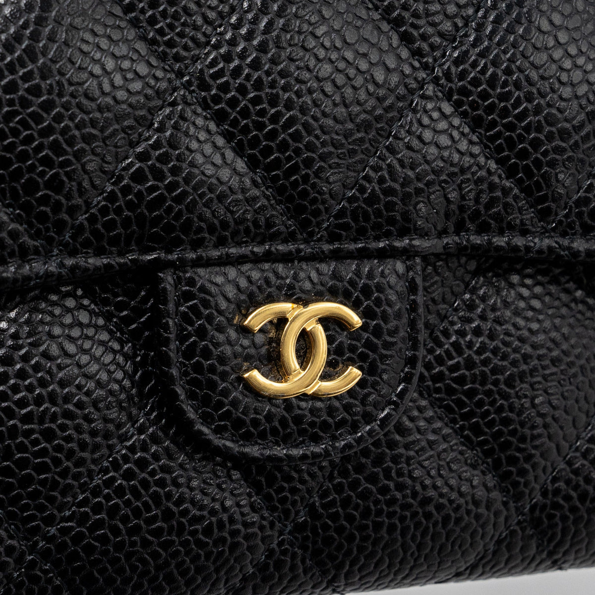 chanel-classic-flap-wallet-grained-calfskin-black-ghw
