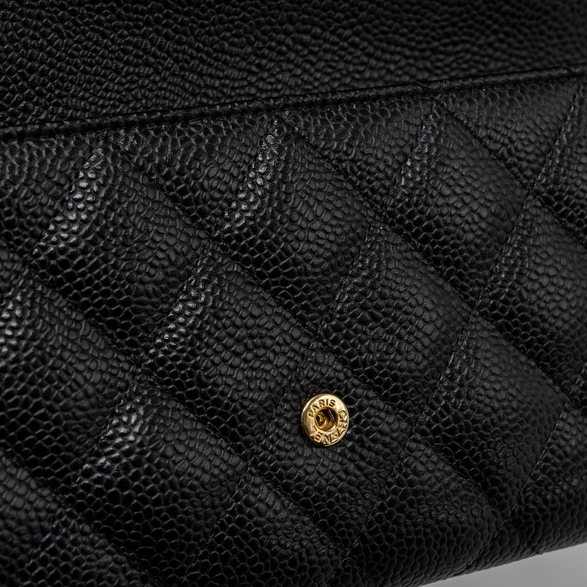 chanel-classic-flap-wallet-grained-calfskin-black-ghw