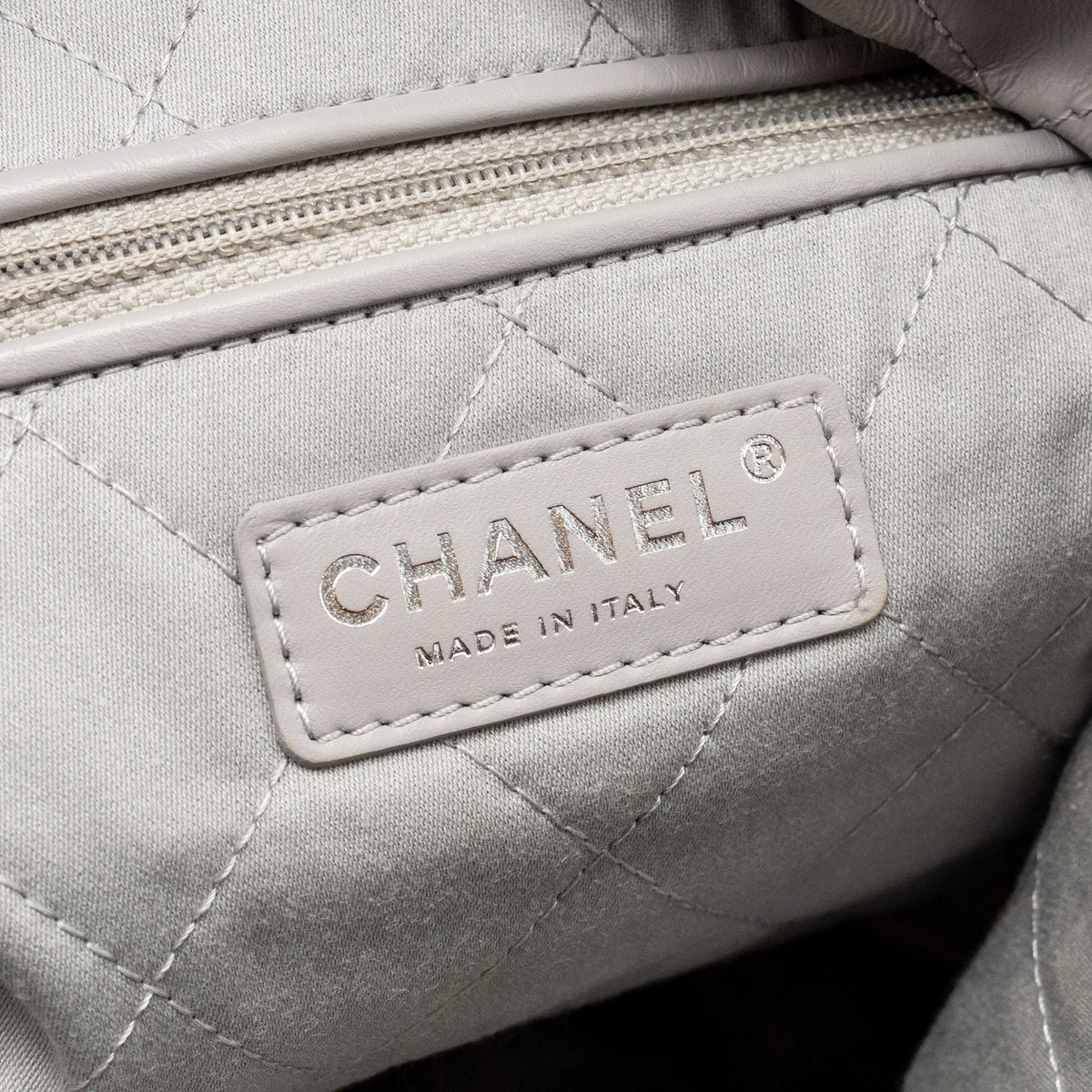chanel-medium-22-bag-shiny-calfskin-grey-shw-microchip-copy
