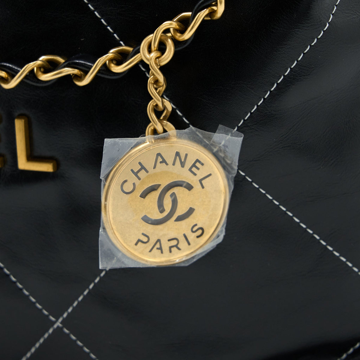 chanel-small-22-bag-shiny-calfskin-black-ghw-microchip