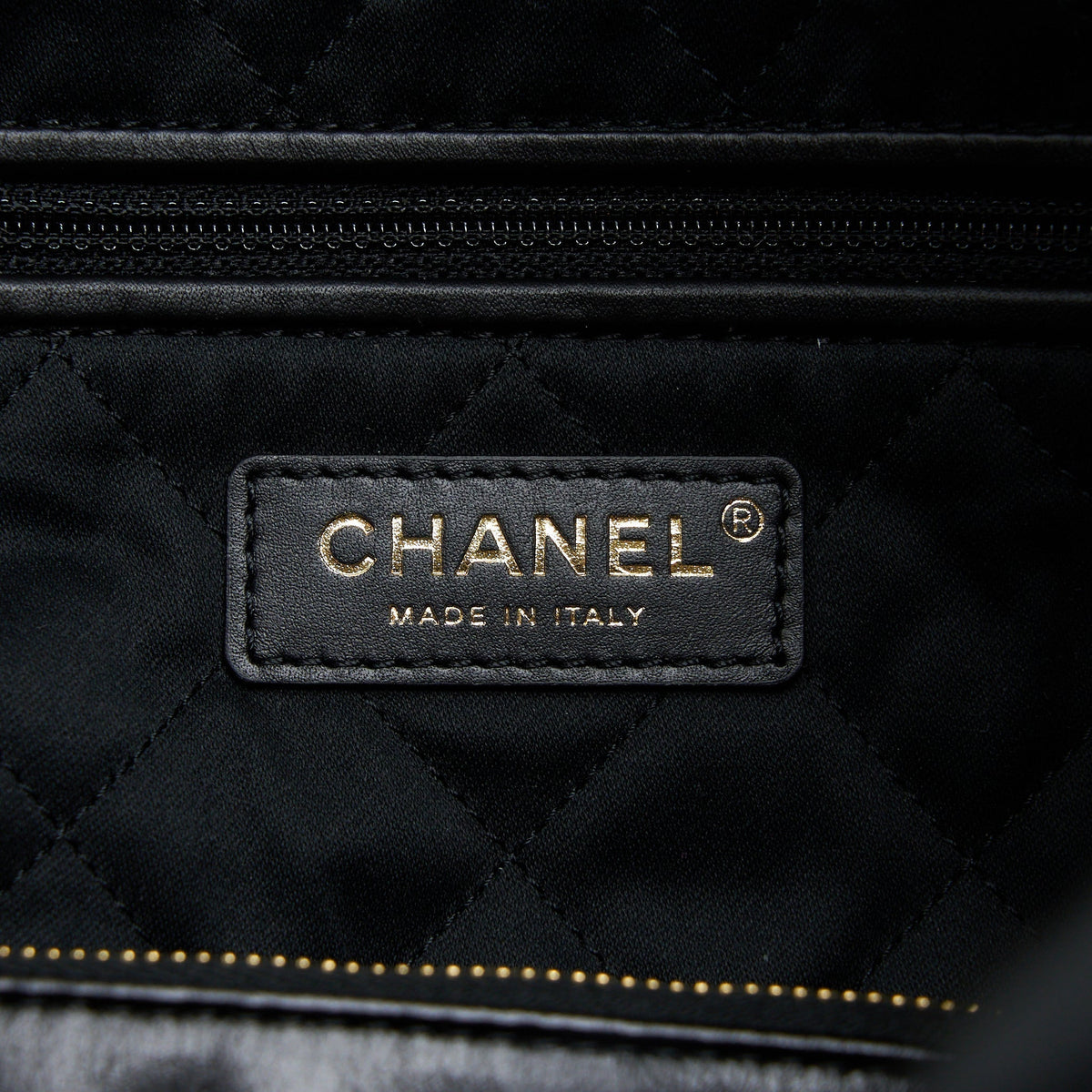 chanel-small-22-bag-shiny-calfskin-black-ghw-microchip
