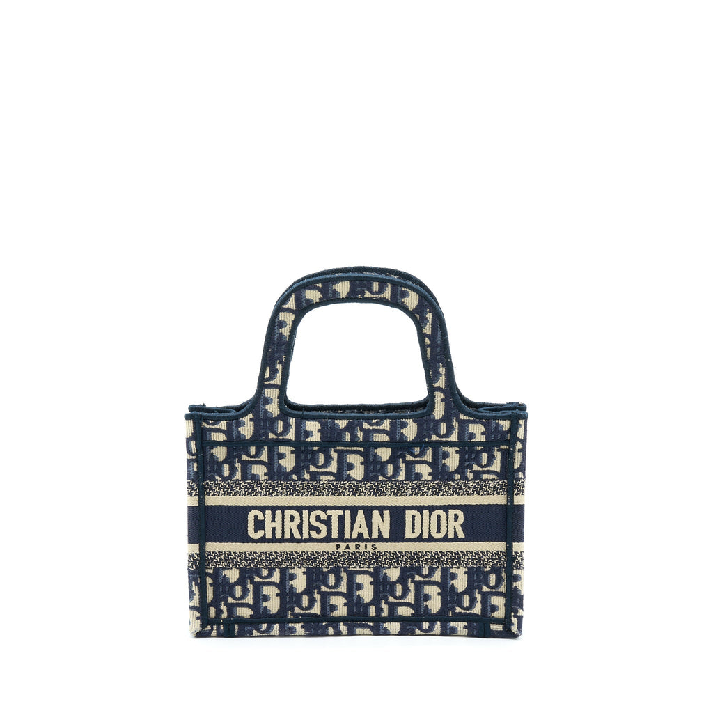 dior-mini-book-tote-blue-oblique-embriodery