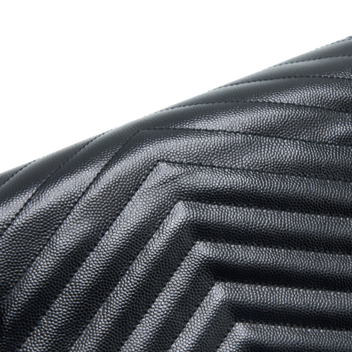 saint-laurent-ysl-envelop-chain-wallet-grained-calfskin-black-shw