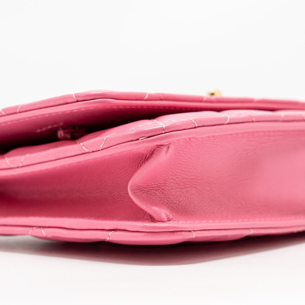 chanel-pearl-crush-wallet-on-chain-lambskin-pink-ghw