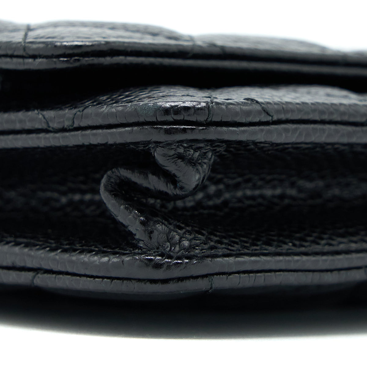 chanel-classic-wallet-on-chain-caviar-black-ghw-9