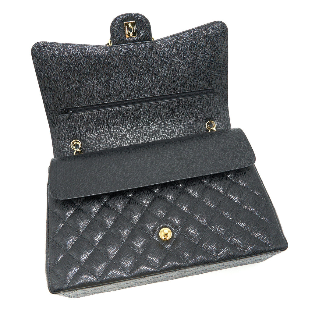chanel-maxi-classic-double-flap-black-caviar-ghw