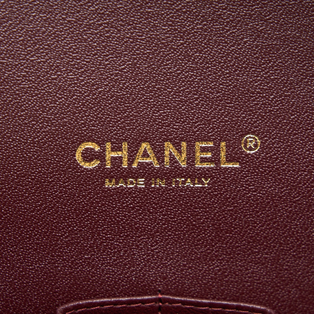 chanel-maxi-classic-double-flap-black-caviar-ghw