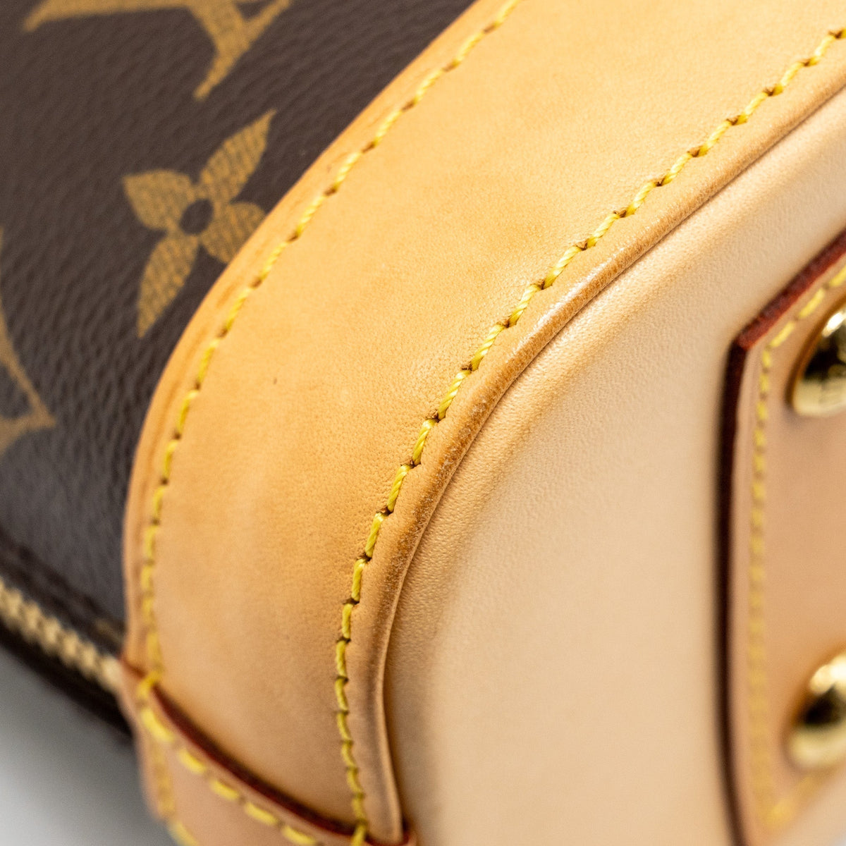louis-vuitton-alma-bb-monogram-canvas-ghw-8