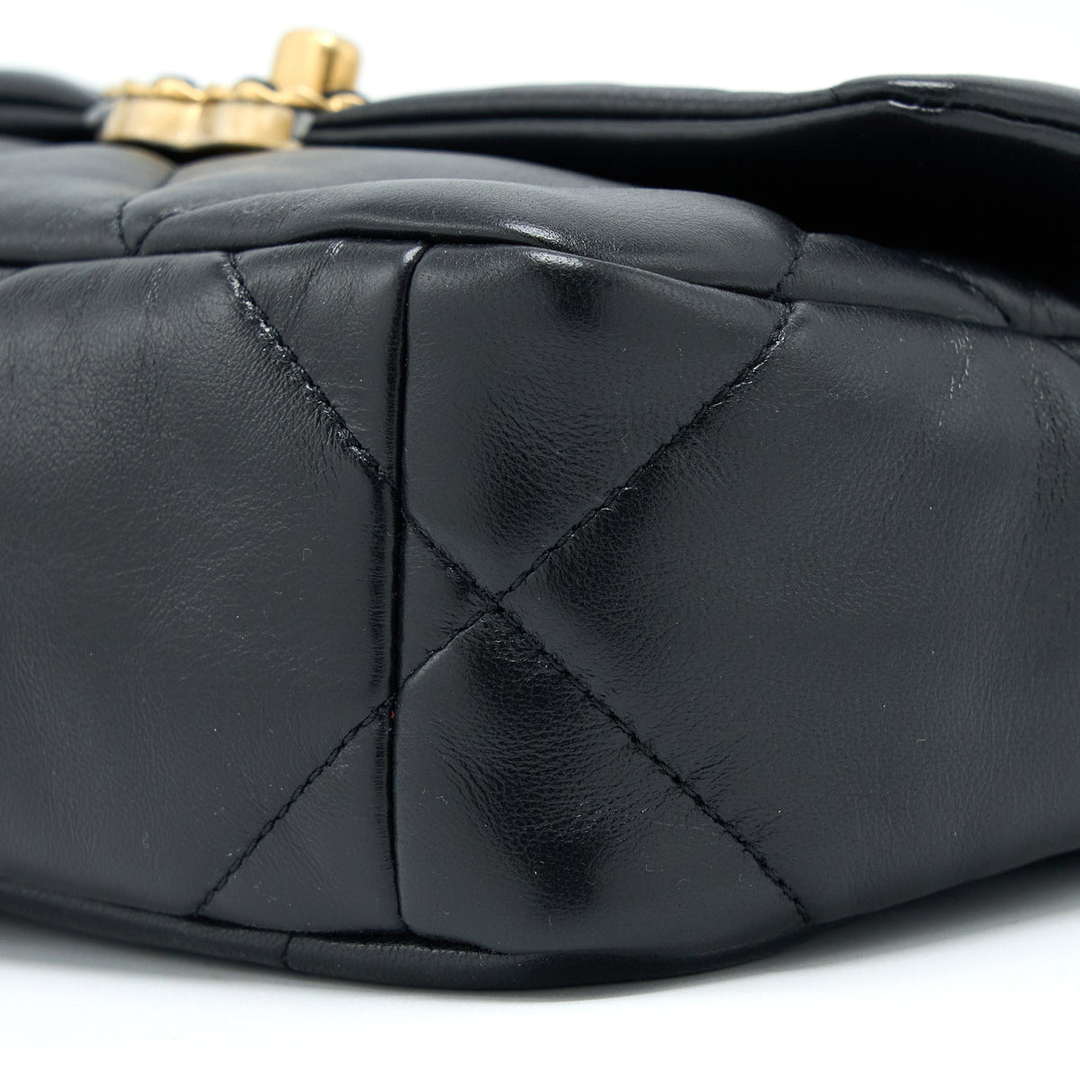 chanel-small-19-bag-lambskin-black-multicolour-hardware-2