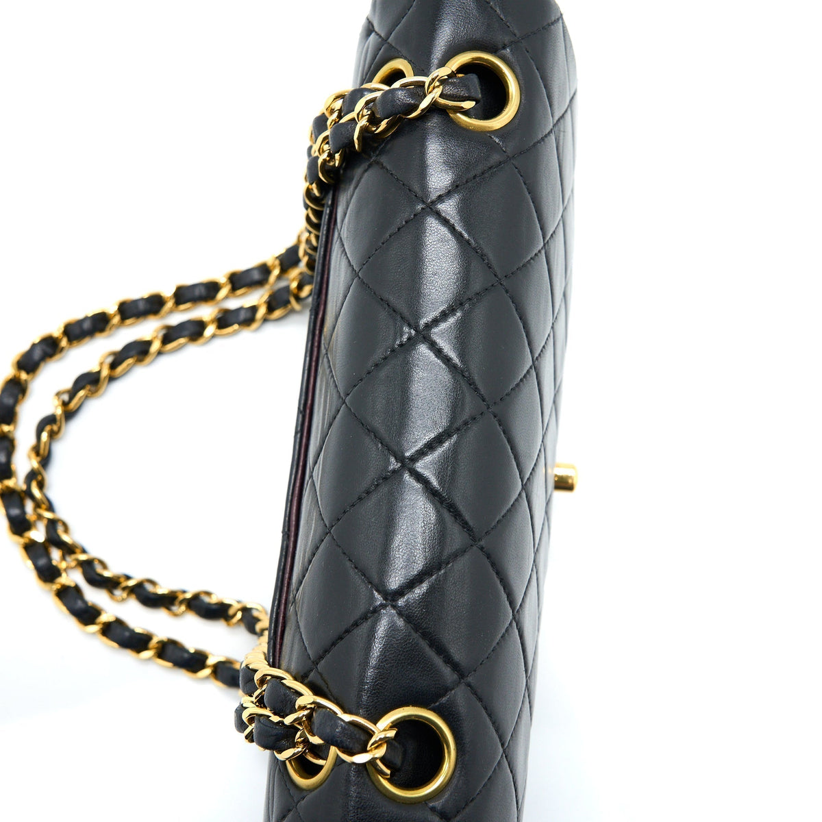 chanel-vintage-classic-double-flap-lambskin-black-ghw