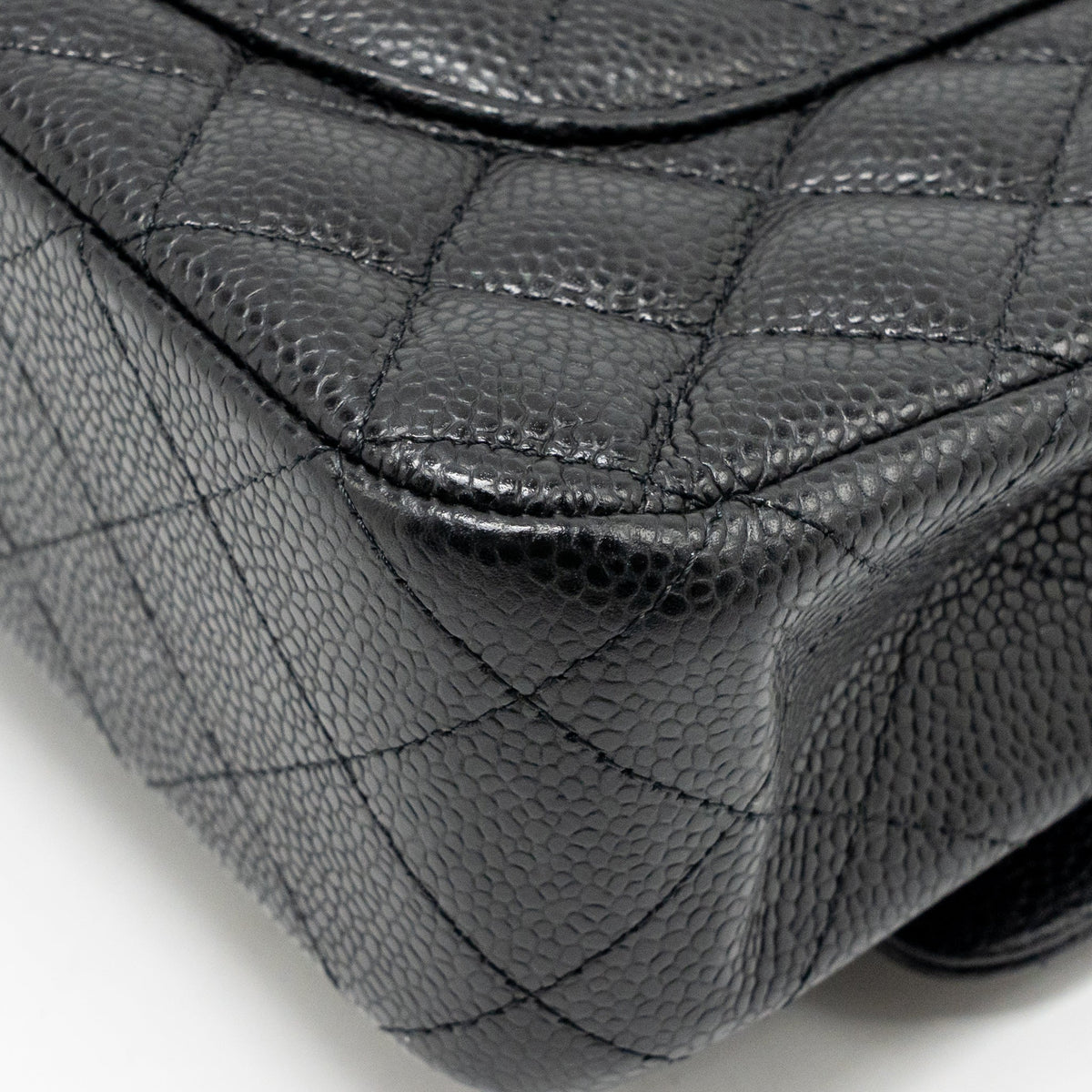 chanel-medium-classic-double-flap-bag-caviar-black-ghw-34