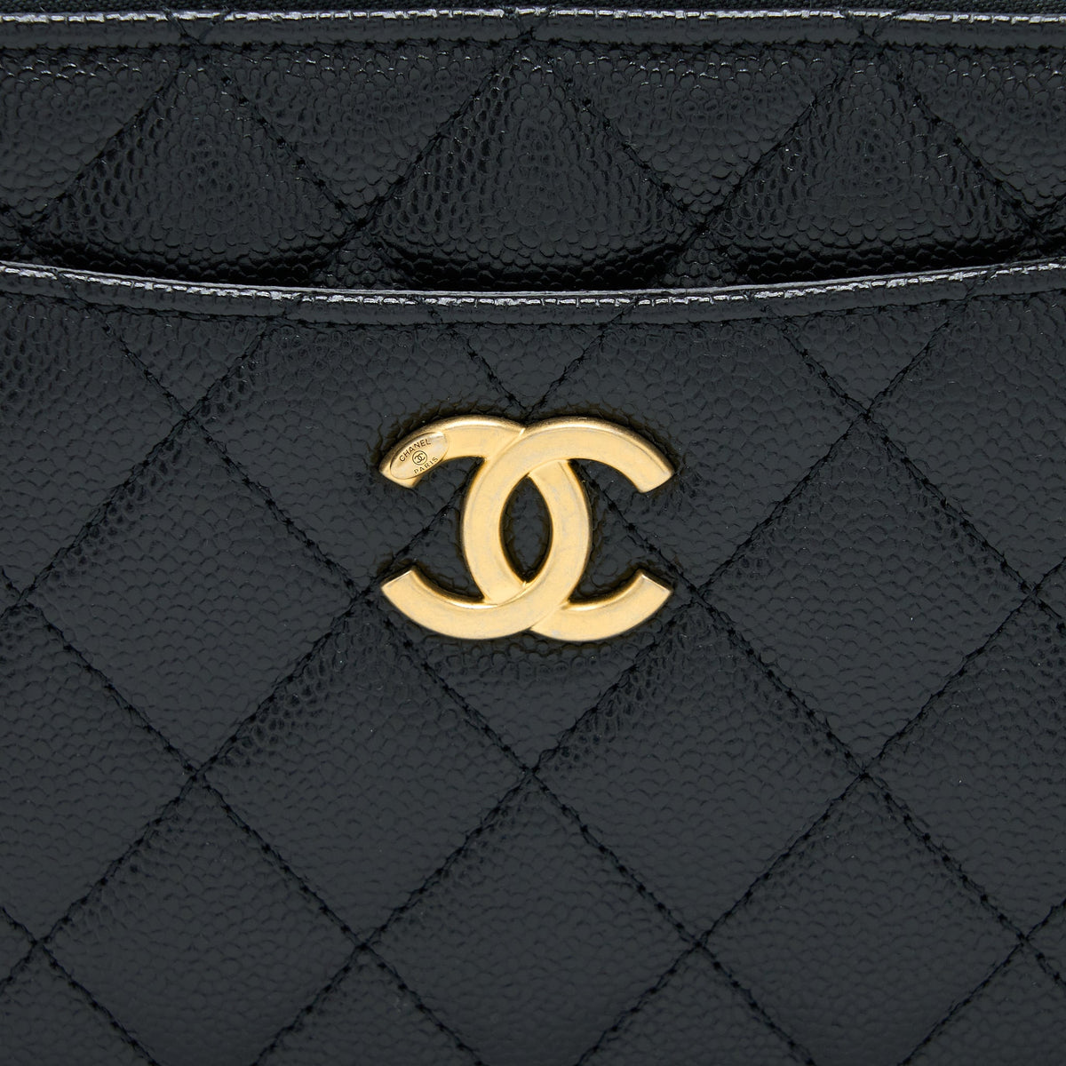 chanel-22s-top-handle-small-vanity-case-caviar-black-brushed-ghw-microchip