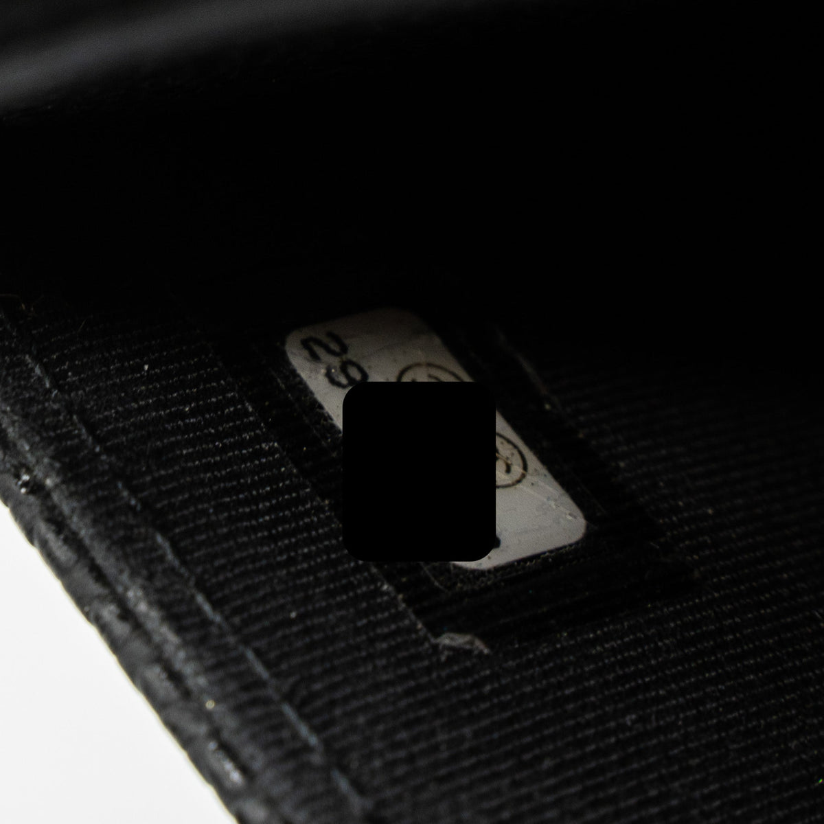 chanel-classic-wallet-on-chain-caviar-black-ghw-12