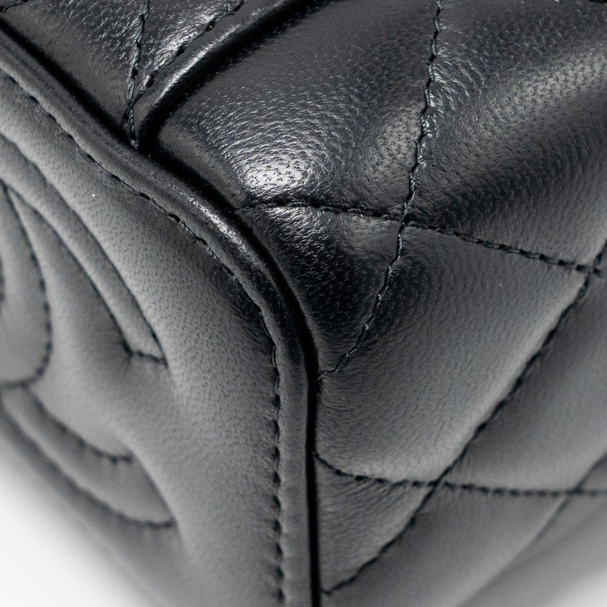 chanel-pearl-crush-mini-vanity-with-chain-lambskin-black-ghw-microchip-2