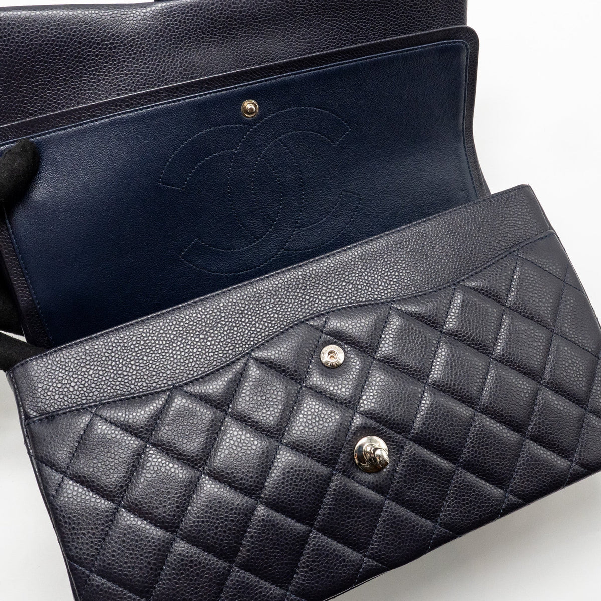 chanel-jumbo-classic-double-flap-bag-caviar-dark-blue-shw
