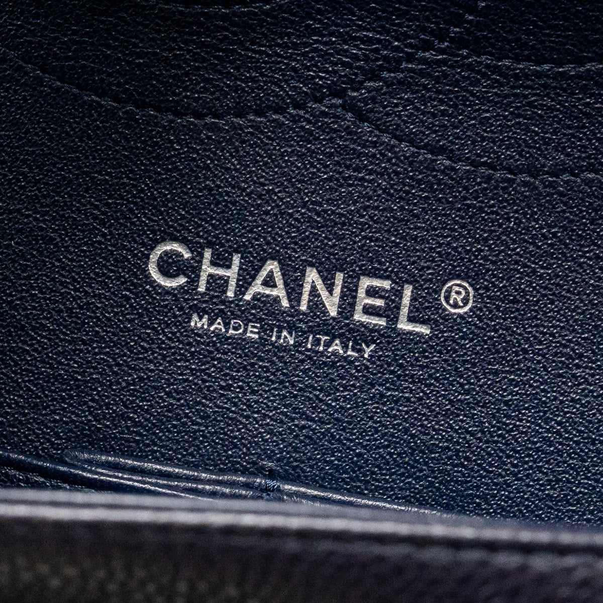 chanel-jumbo-classic-double-flap-bag-caviar-dark-blue-shw