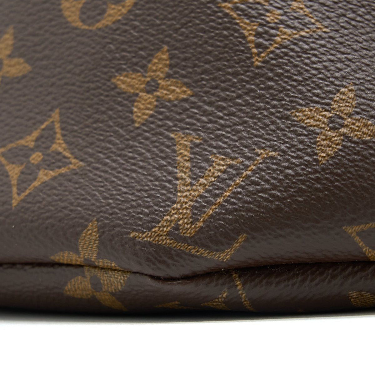 louis-vuitton-bumbag-monogram-canvas-ghw