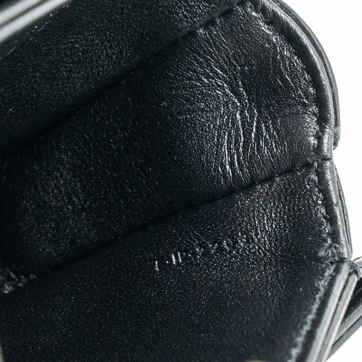 celine-mini-besace-shiny-calfskin-black-ghw