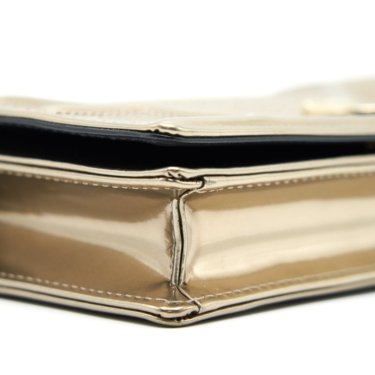 dior-diorama-wallet-on-chain-metallic-gold-with-ghw