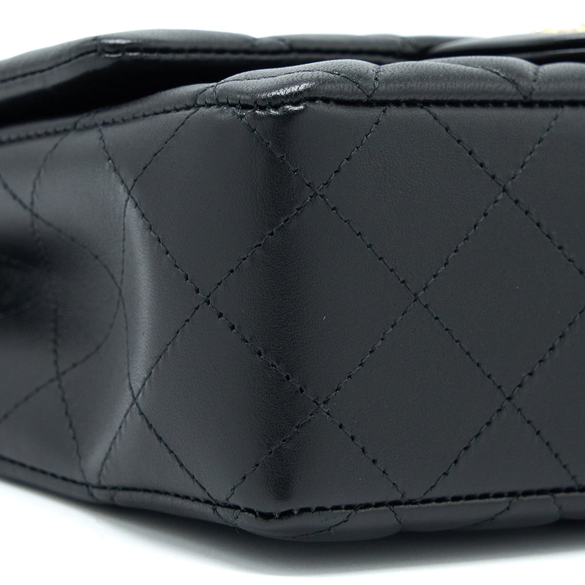 chanel-mini-rectangular-flap-bag-lambskin-black-lghw-microchip-5