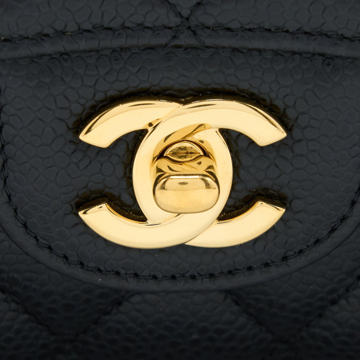 chanel-small-classic-double-flap-bag-caviar-black-ghw-1