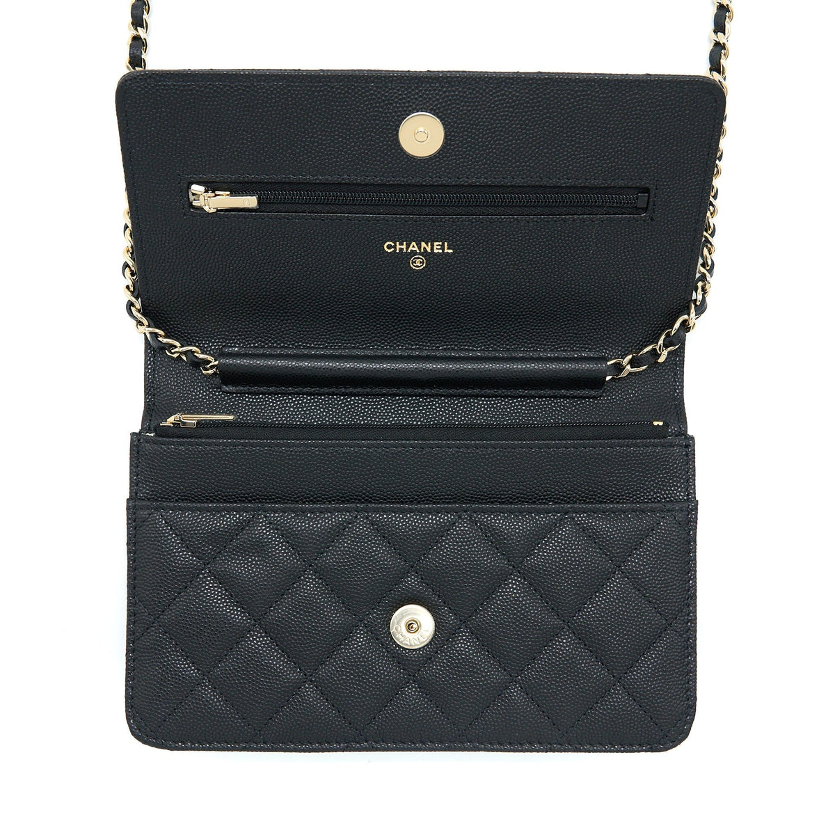 chanel-giant-cc-logo-wallet-on-chain-caviar-black-lghw-microchip-1