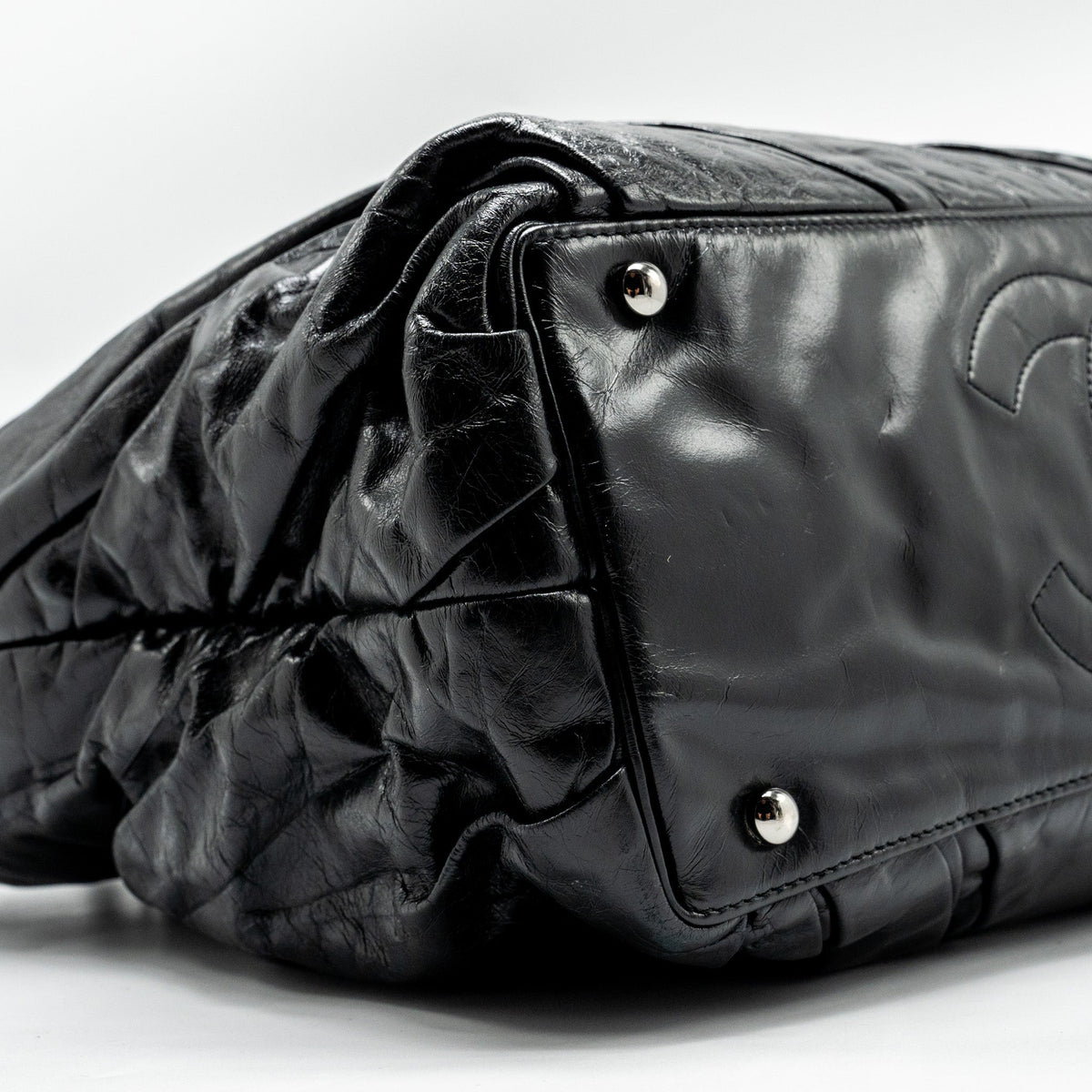 chanel-tote-bag-black