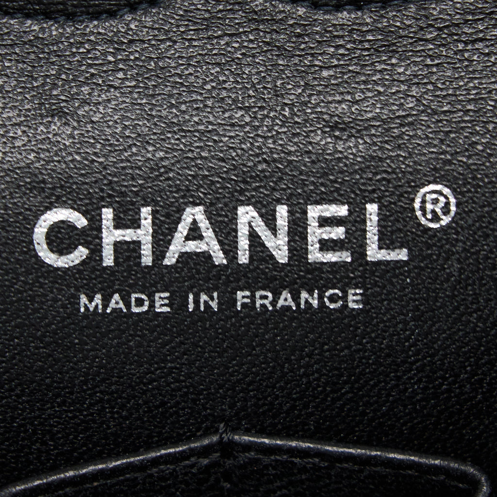 chanel-vintage-medium-classic-flap-bag-tweed-black-and-white-shw