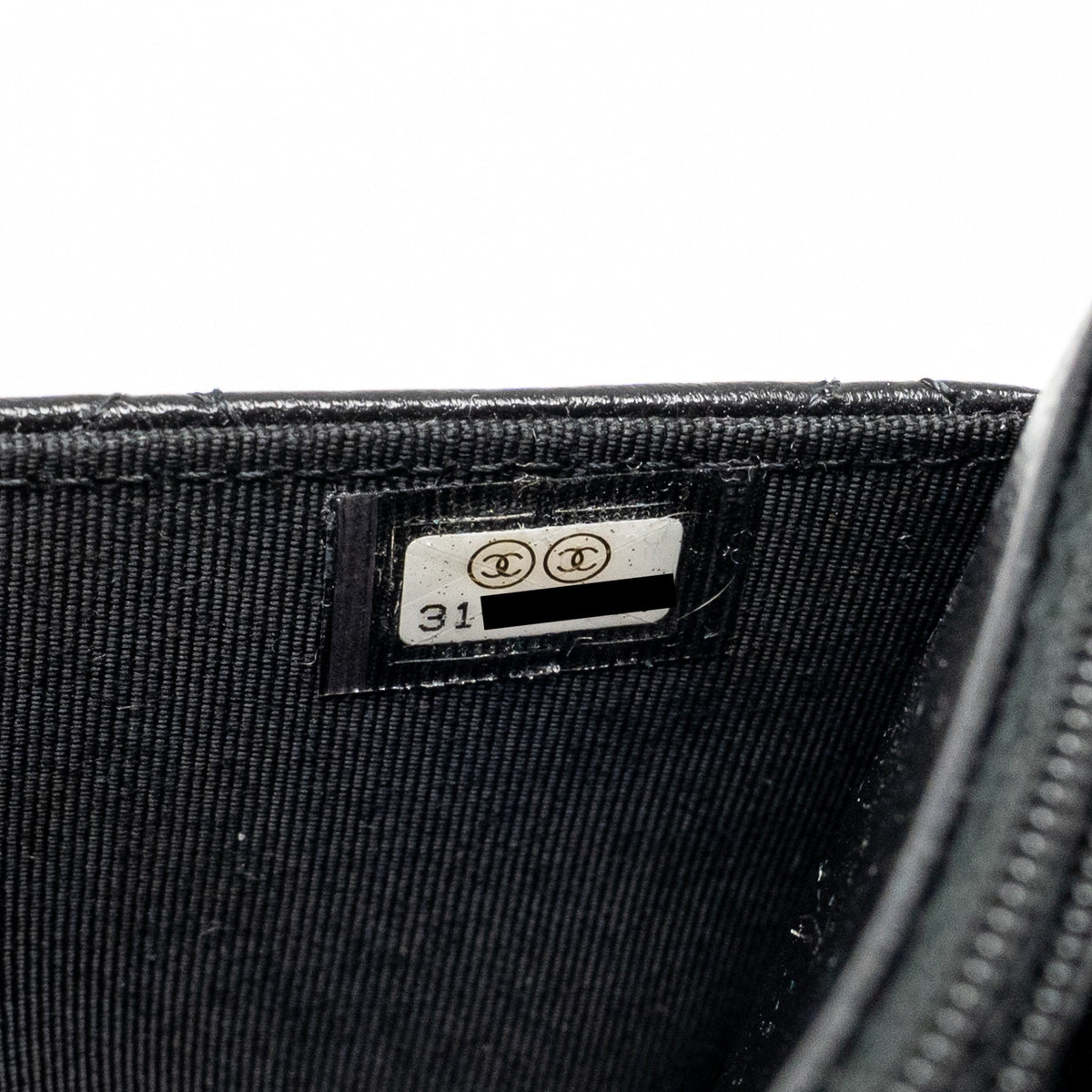 chanel-coco-charm-wallet-on-chain-lambskin-black-lghw-1