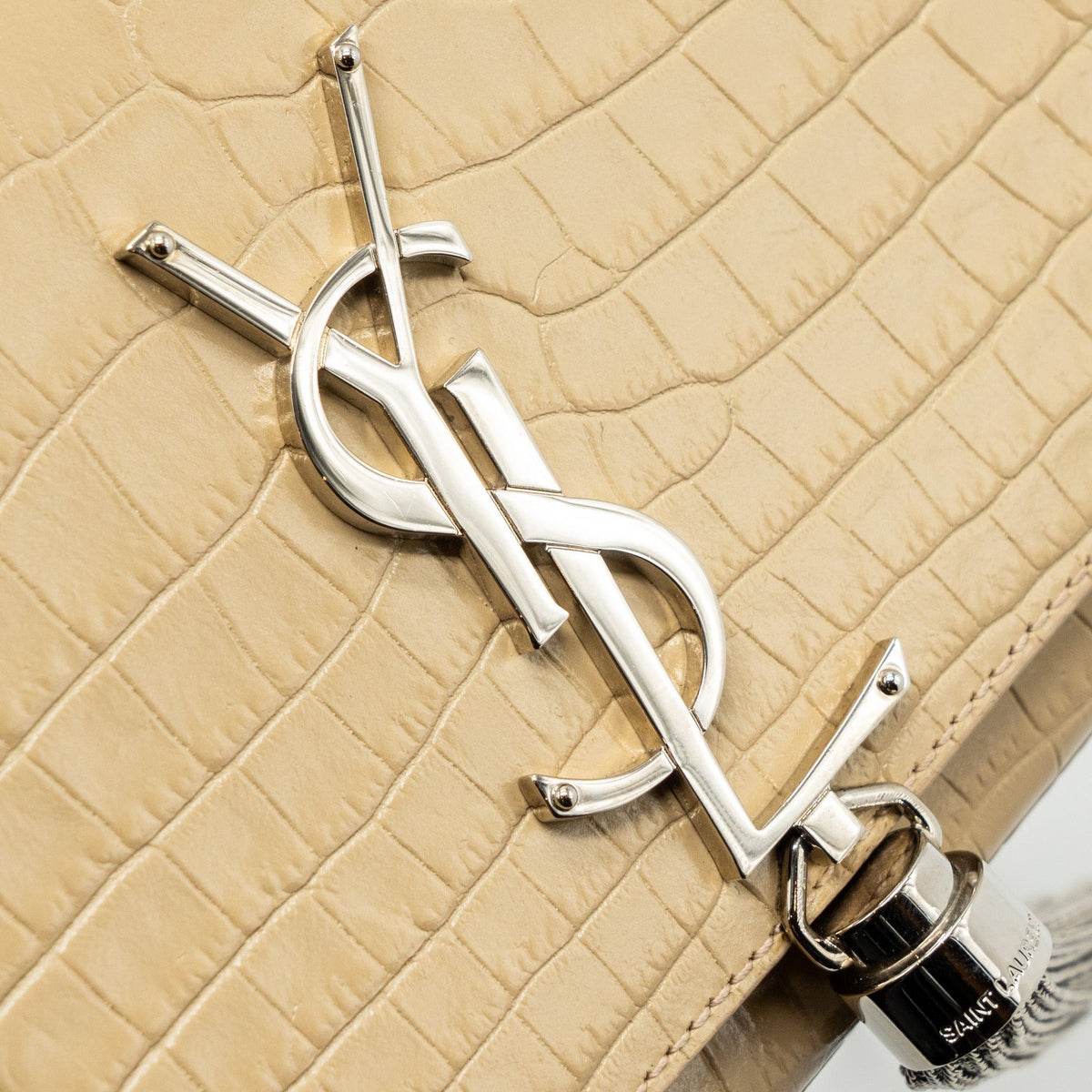 saint-laurent-kate-clutch-croc-embossed-leather-beige-shw