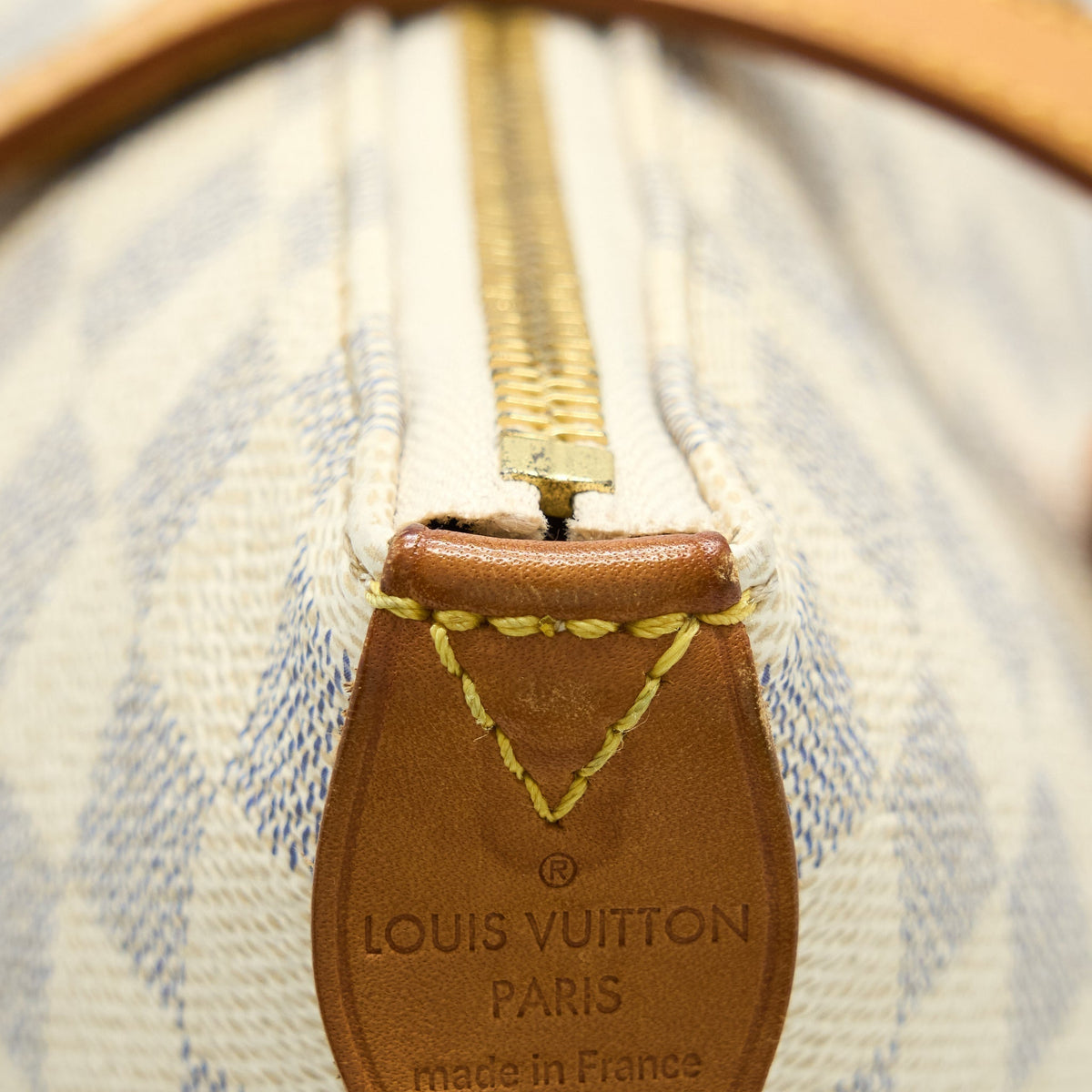 louis-vuitton-totally-mm-damier-azur-ghw