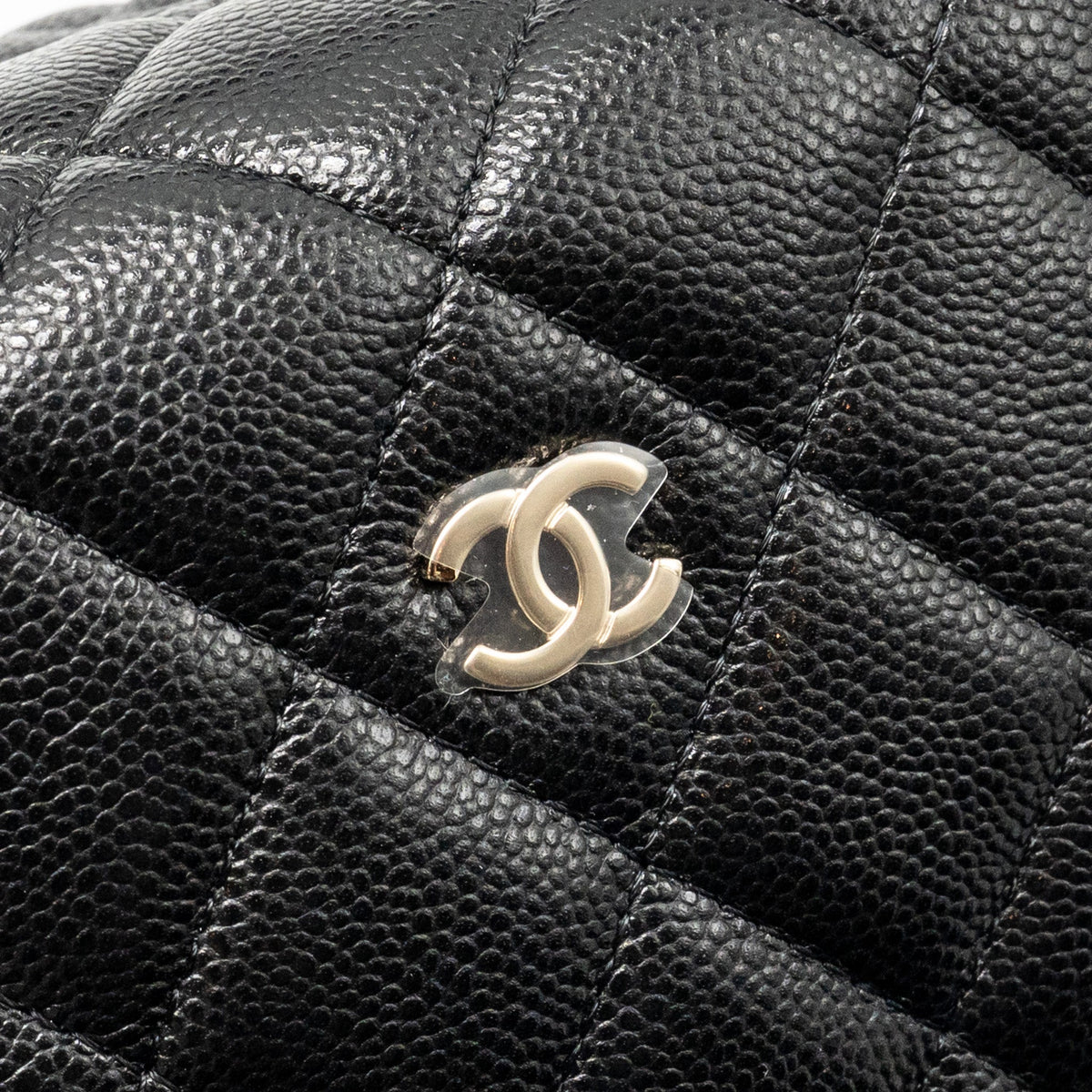 chanel-25c-quilted-hobo-bag-caviar-black-ghwmicrochip-2