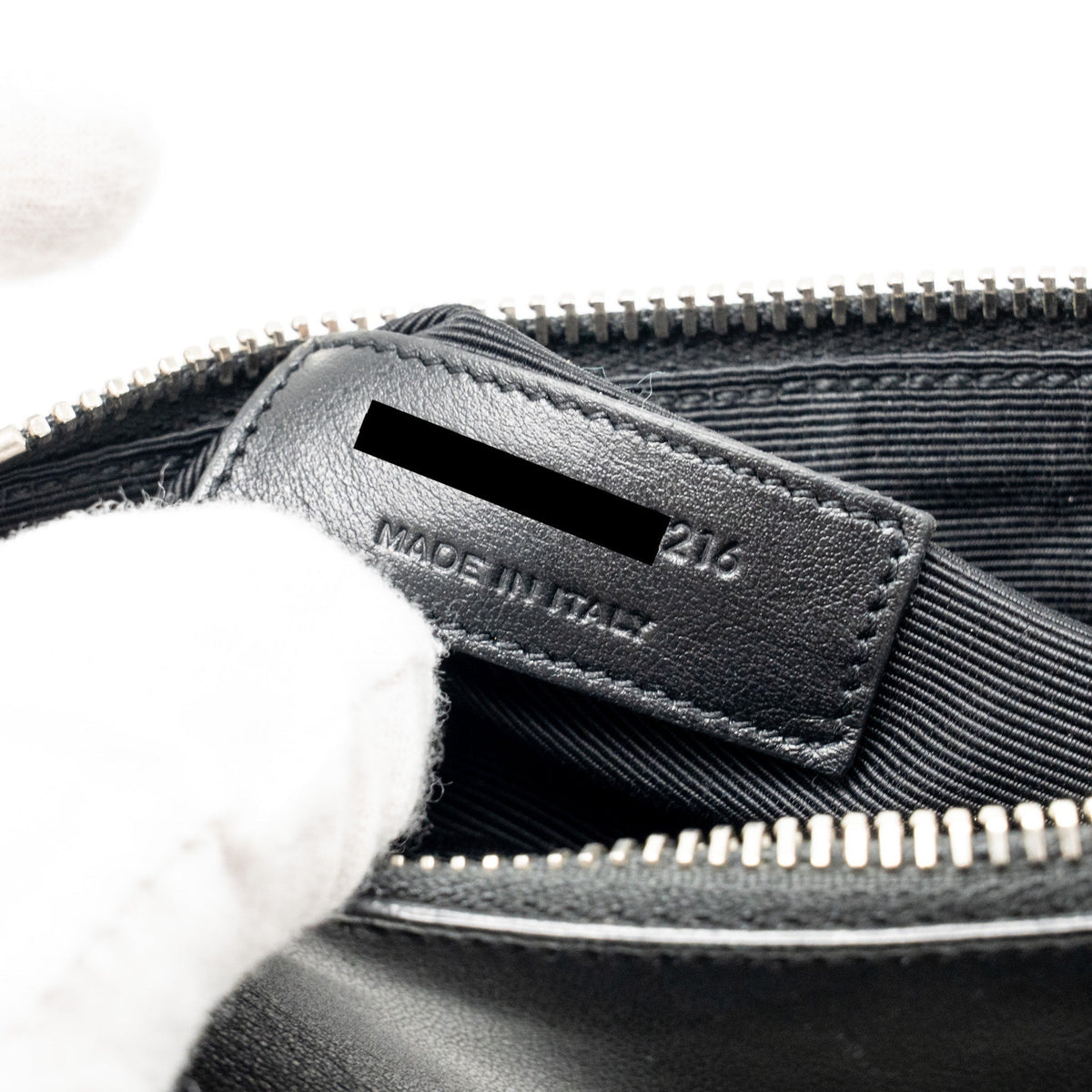 saint-laurent-sac-de-jour-grained-calfskin-black-shw-1