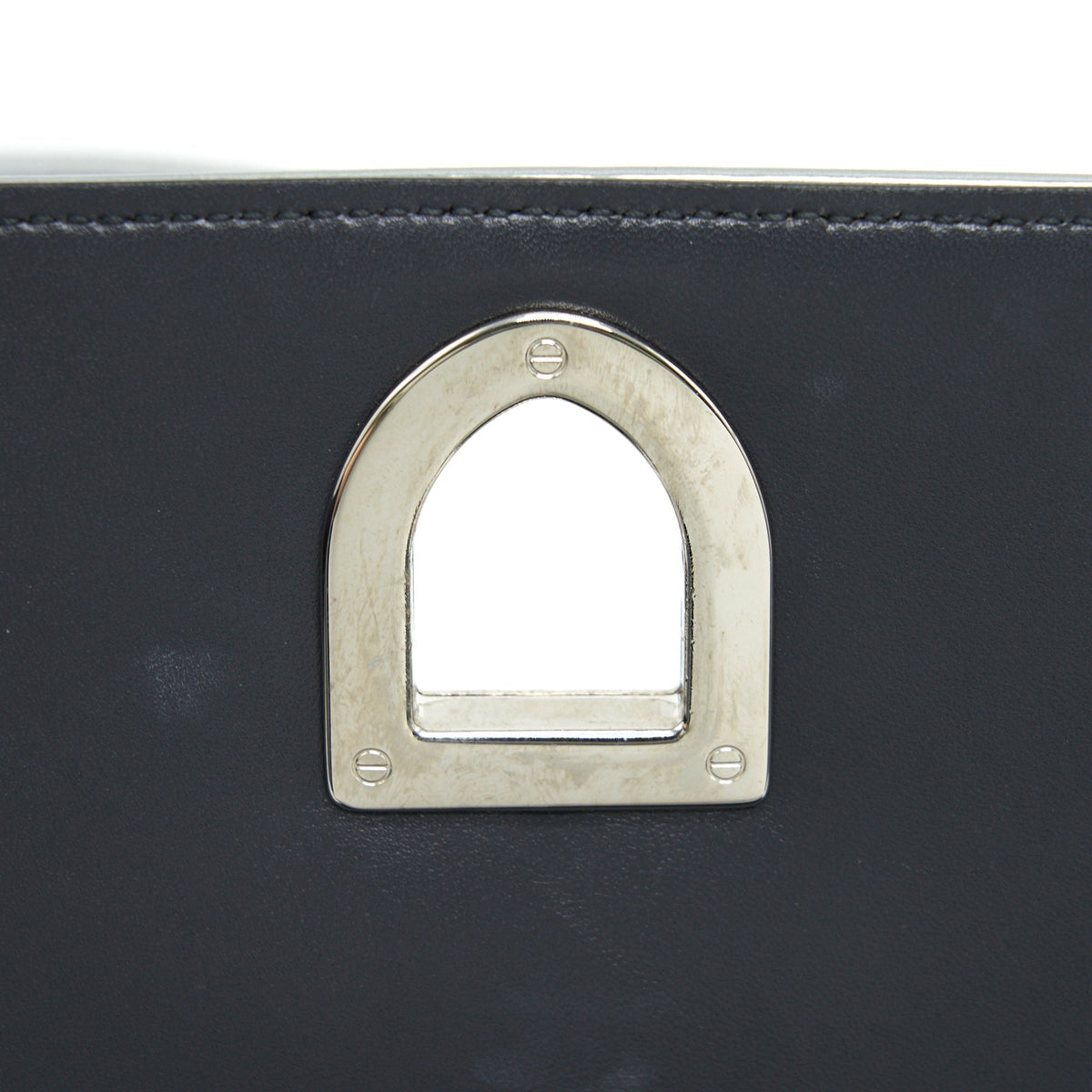 dior-medium-diorama-metallic-silver-shw