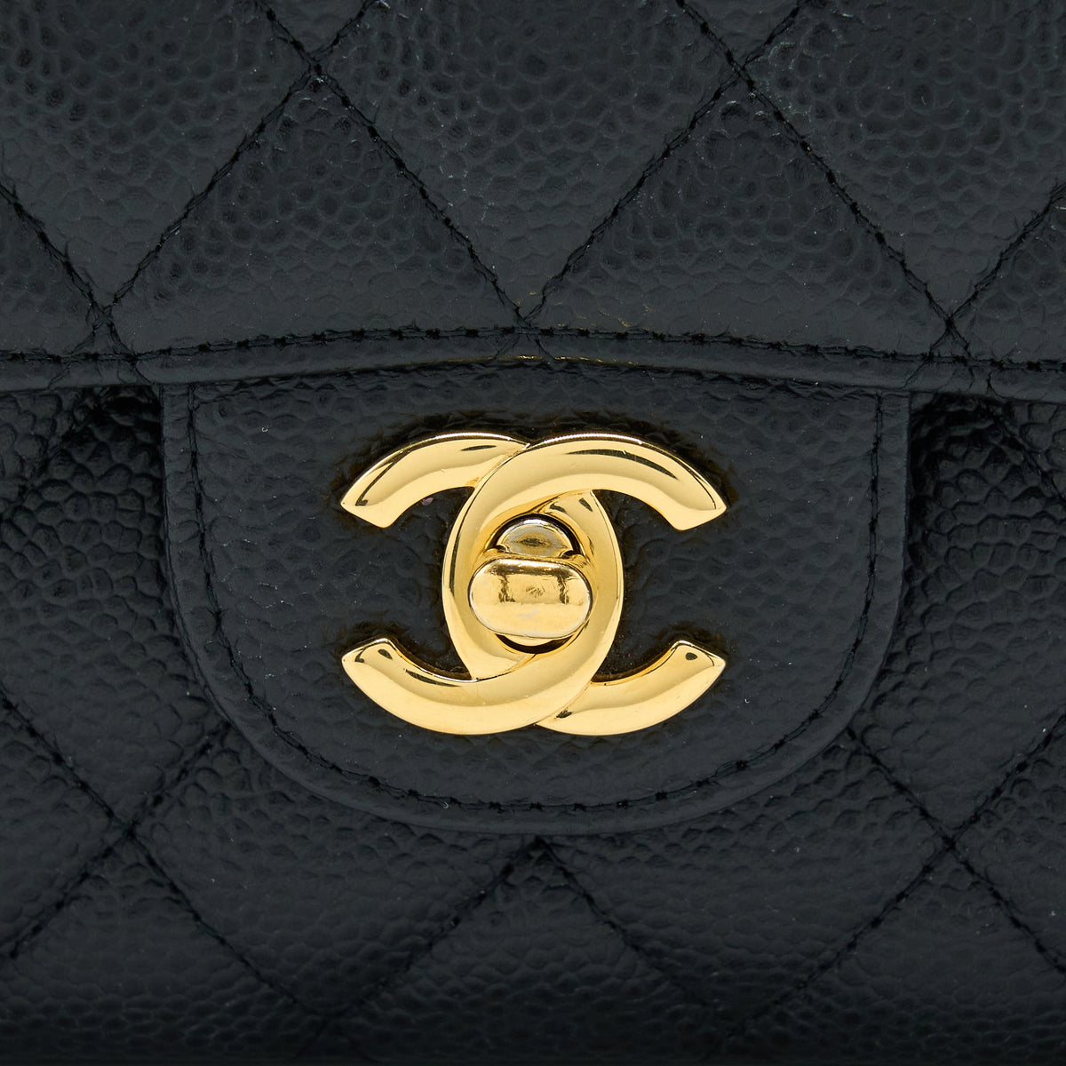 chanel-medium-classic-double-flap-caviar-black-ghw