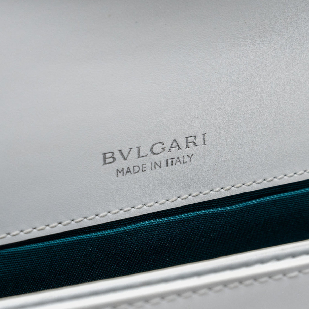 bvlgari-serpenti-forever-east-west-shoulder-bag-calfskin-white-shw