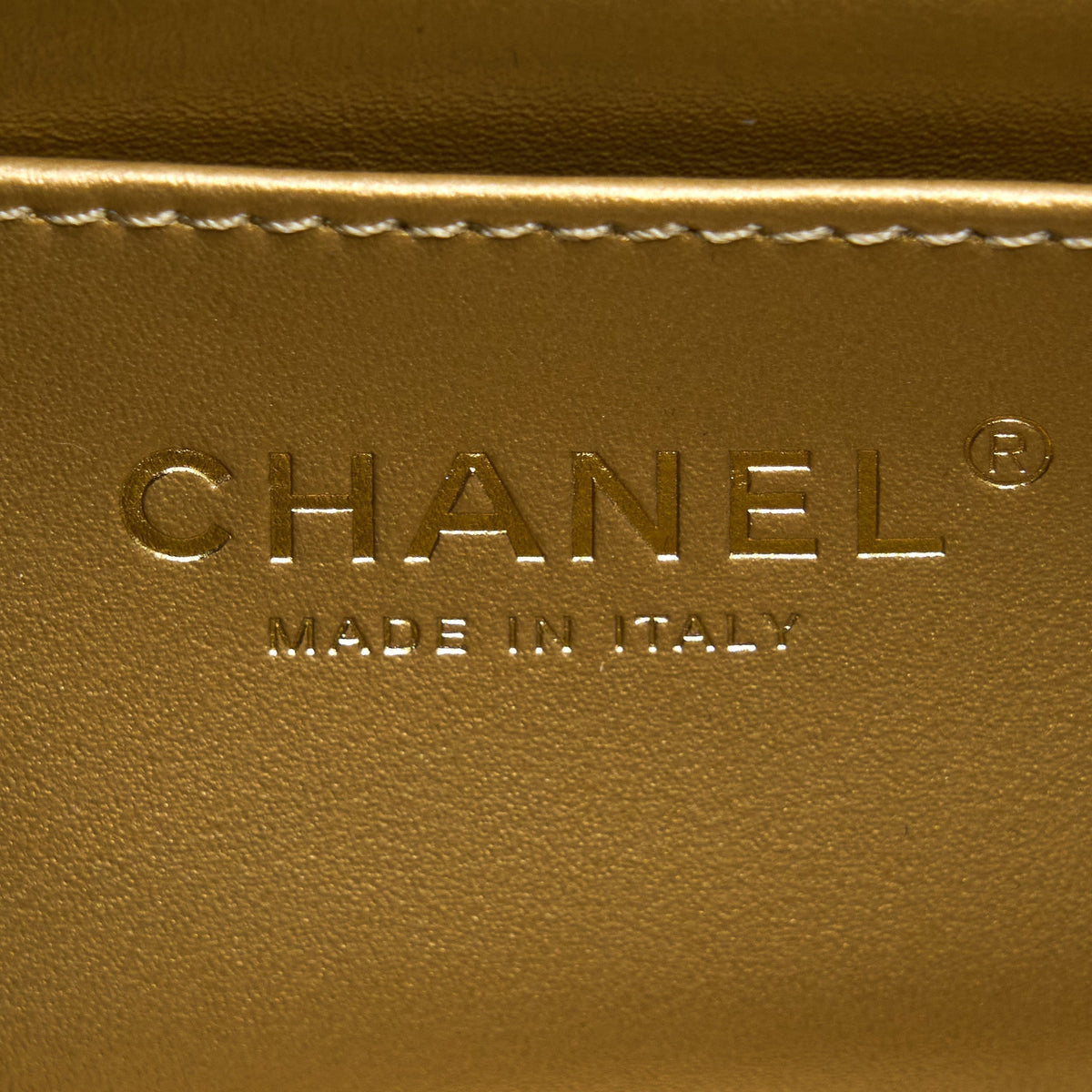 chanel-pearl-crush-mini-rectangular-lambskin-black-with-ghw-microchip