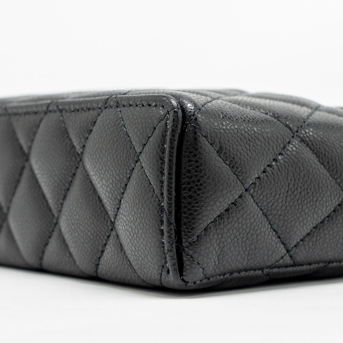chanel-25p-cc-top-handle-vanity-with-chain-caviar-black-lghwmicrochip-copy-1