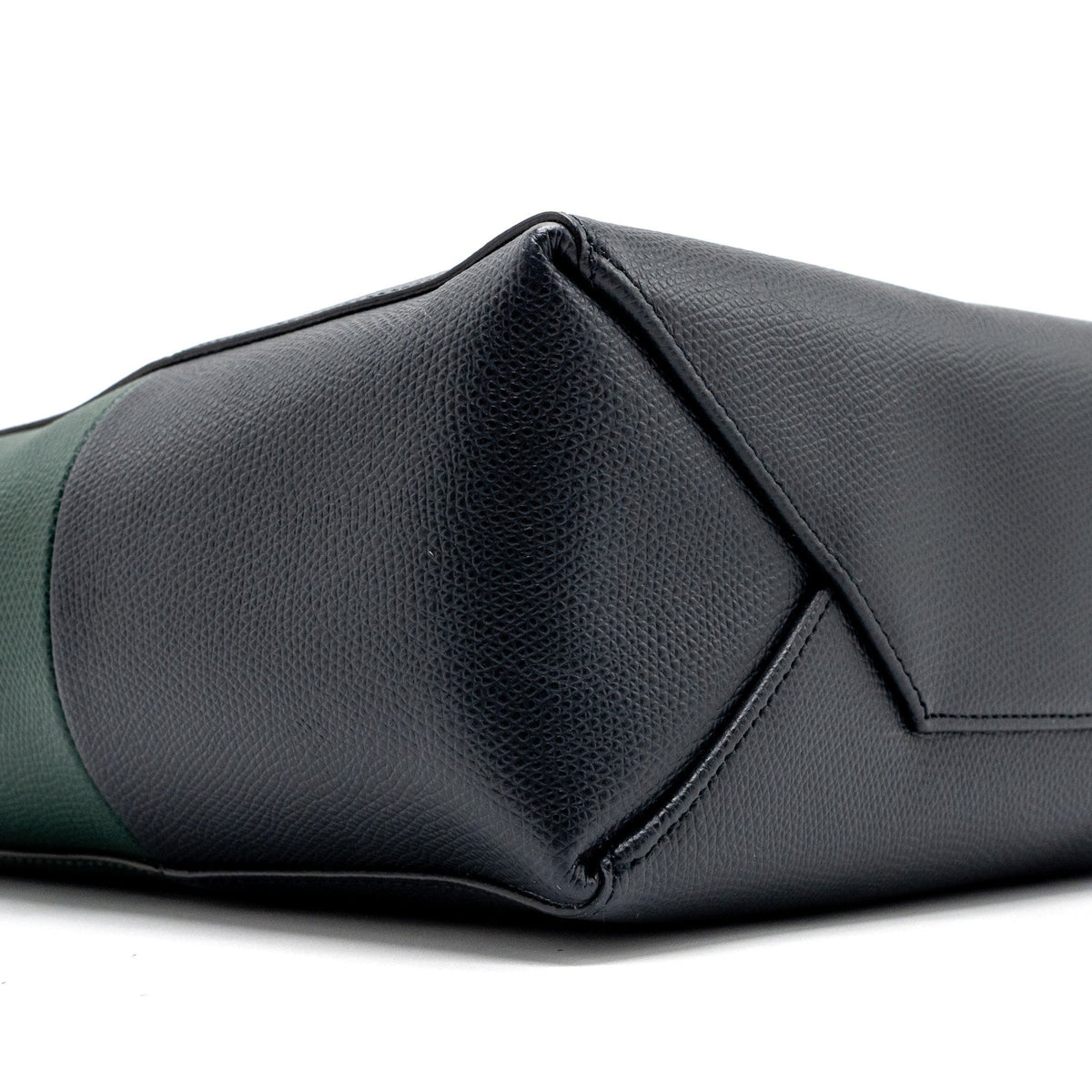 celine-vertical-cabas-calfskin-green-navy-ghw